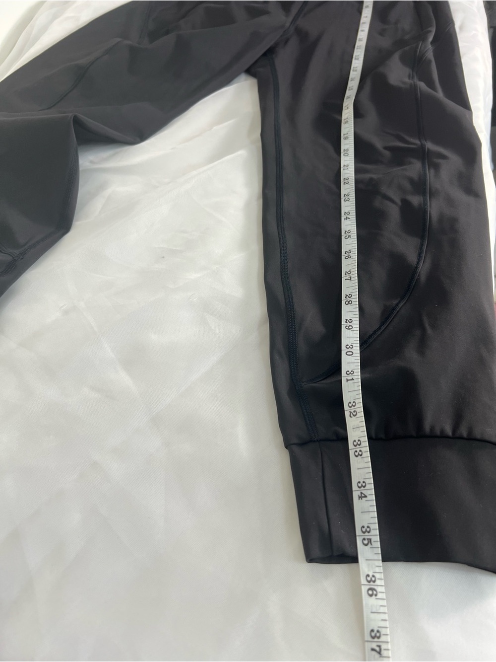Athleta Rainier Jogger Black Size Small - Picture 6 of 9